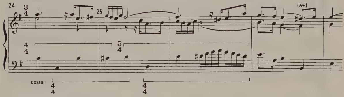 Ex. 2.44. Partita No. 5, BWV 829, Sarabande, bars 24–8；In the Corrente (3/2) of Partita No. 4 Bach even goes so far as to make a point of imitation enter at the ‘wrong’ interval of five crotchets (Ex. 2.45). This Corrente is altogether a curiosity from a rhythmic point of view, for in spite of the 3/2 time signature the first and last bars of both halves are in 6/4 time. In between the two metres are perpetually in conflict. $^{23}$