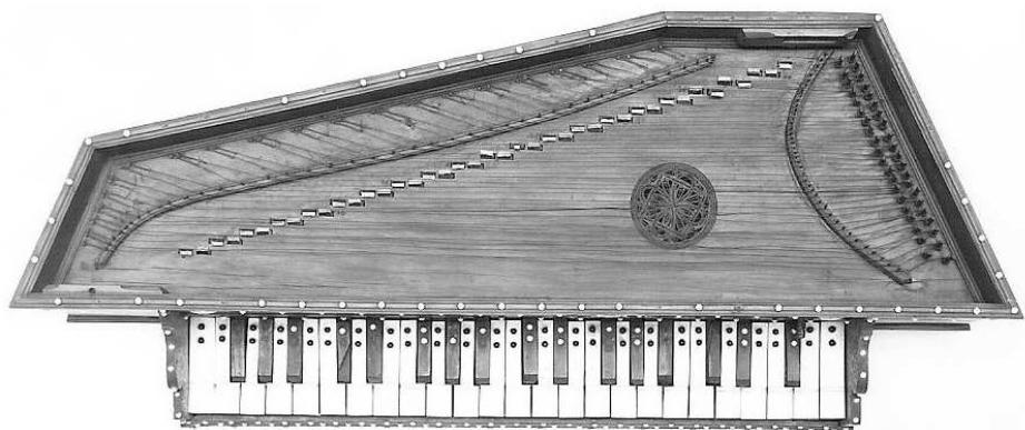 Fig. 10: Franciscus Bonafinis (?), Virginal, converted into a tangent piano, Metropolitan Museum of Art, New York, 89.4.2765; http://metmuseum.org/art/collection/search/505225 (accessed on 27 February 2025).